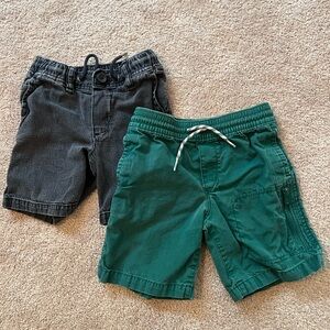 Baby Gap Green and Black Short Set